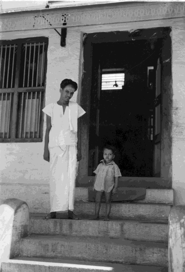 Father,T.N.Venkatraman and me : in front of old Ashram Office