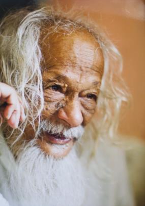 KVS : “…..I would stay like a ‘door mat’ at His Abode of Grace…..”
