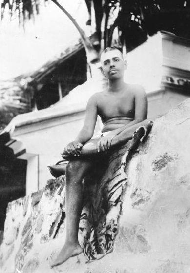 Bhagavan at Virupaksha Cave