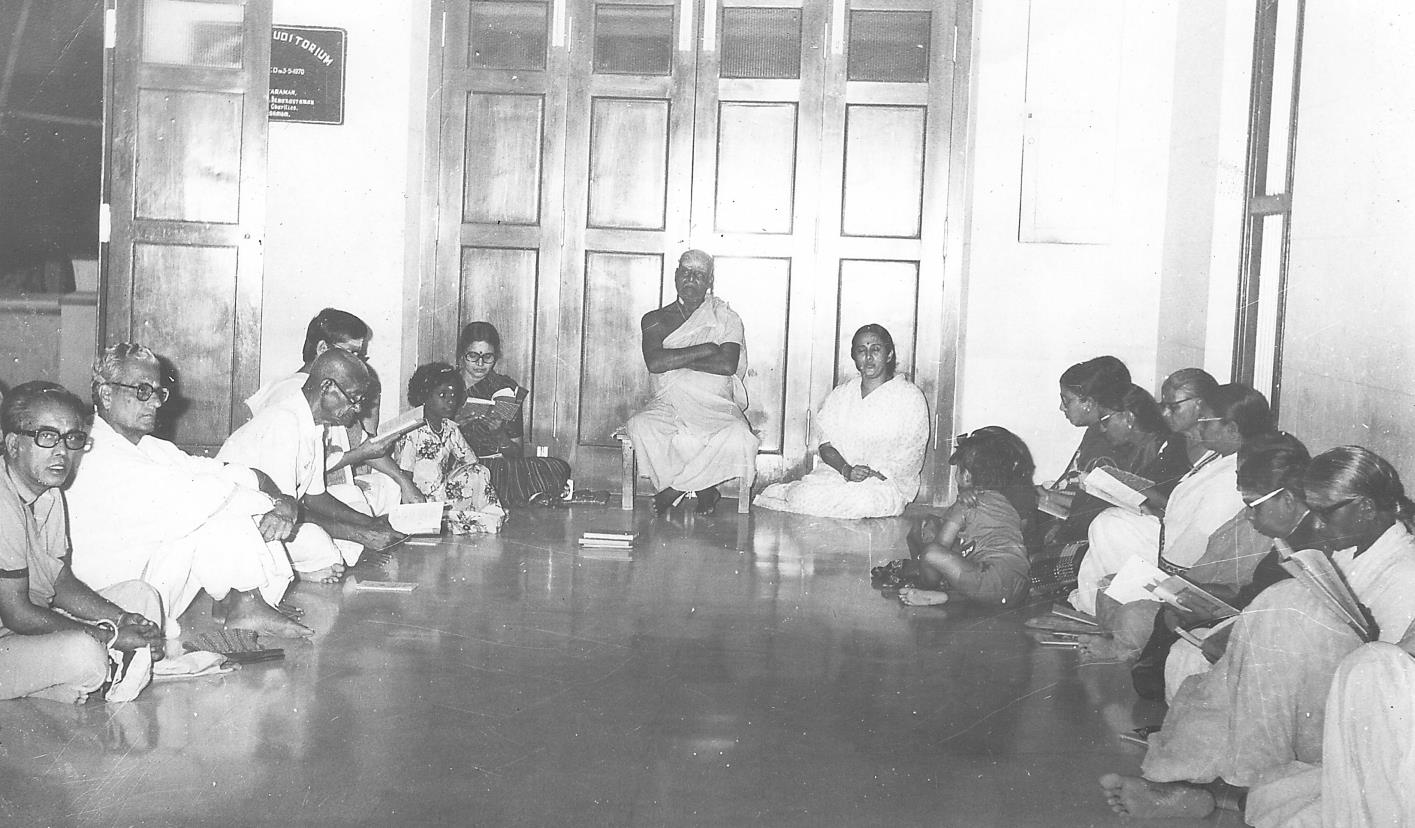 Tamil Parayana with Kunju Swami (seated in the centre)