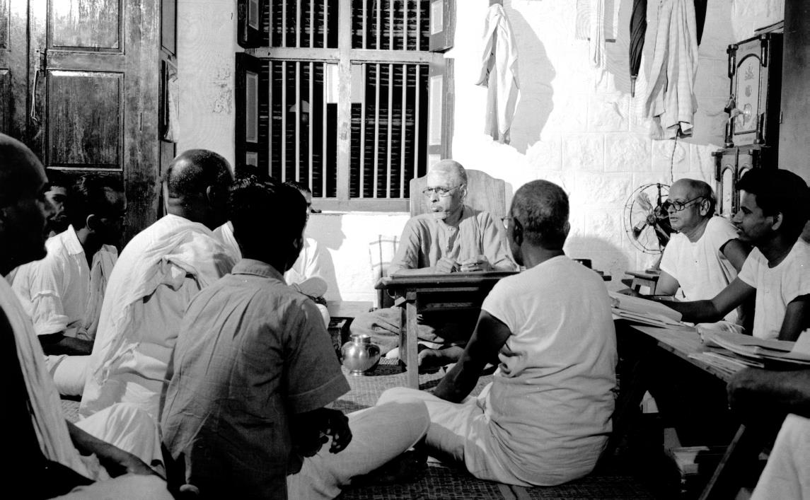 Niranjanananda Swami active in office