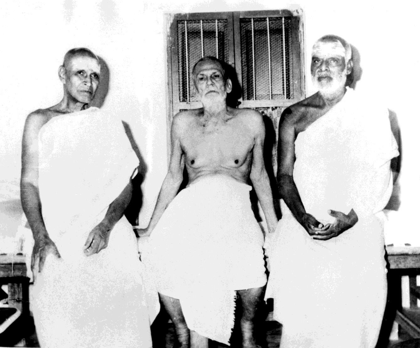 ‘The Golden Trinity’ : Viswanatha Swami, Muruganar, Kunju Swami