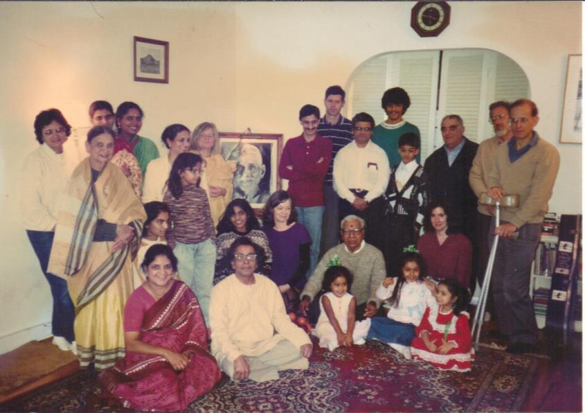 group photograph of devotees indoors, Arunachala Ashrama New York
